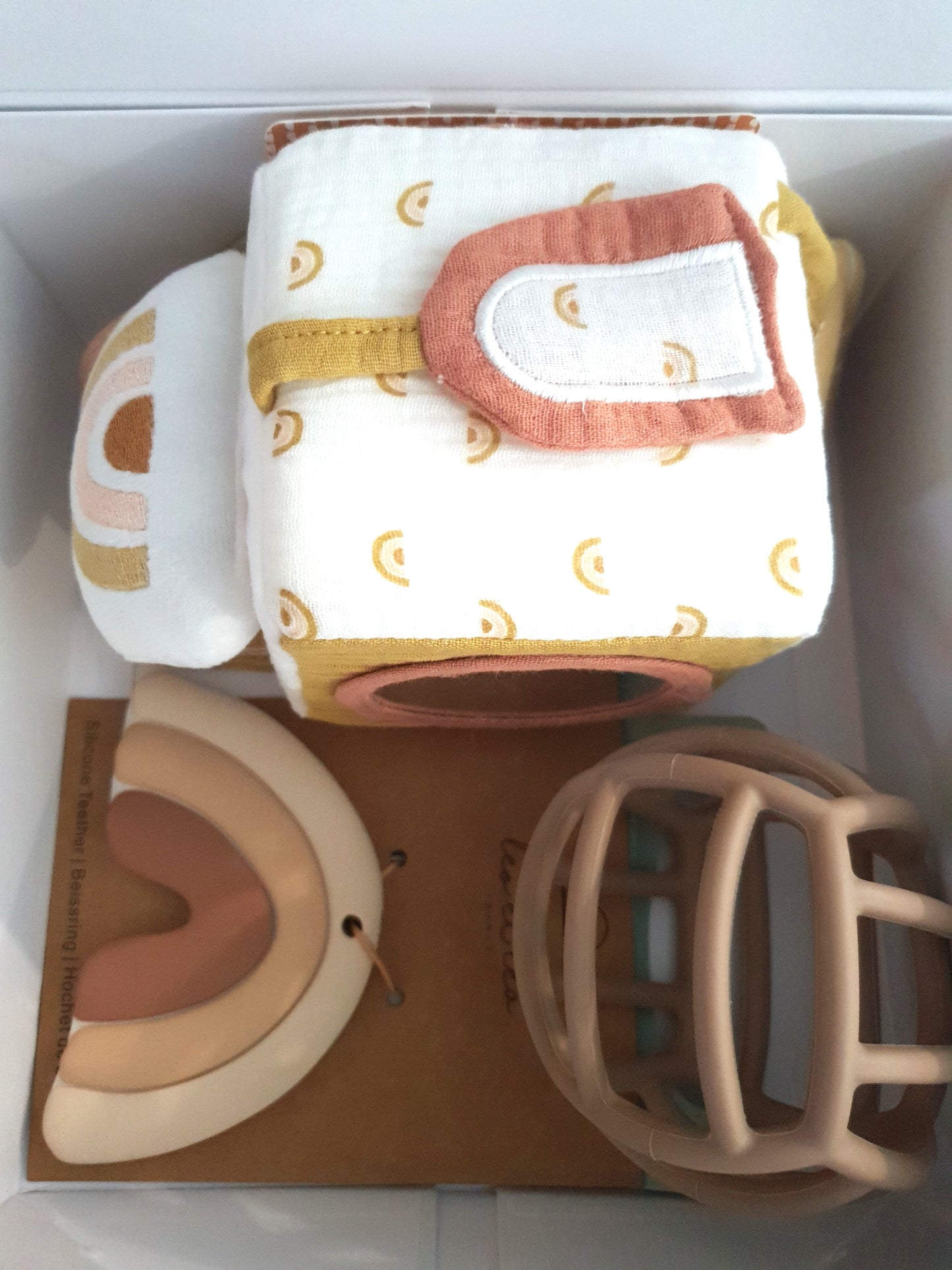 Coffret Premiers jeux d'éveil - Mini bouchon
