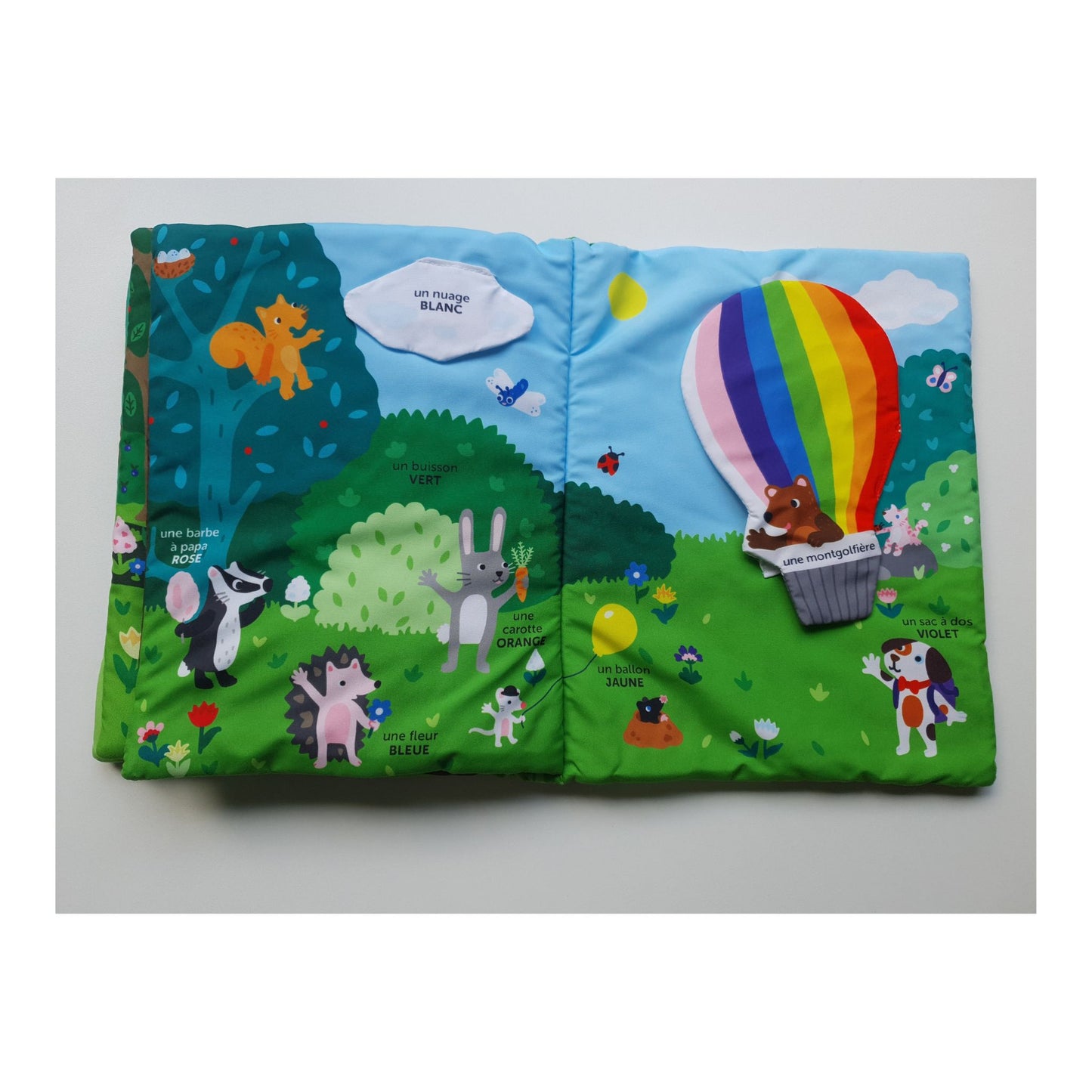 Mon premier livre animé en tissu - Mini bouchon